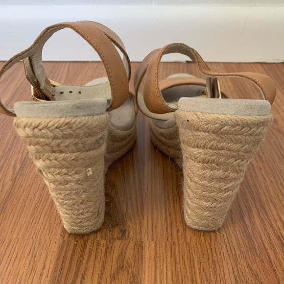 Michael Kors tan leather wedges - Picture 3 of 5